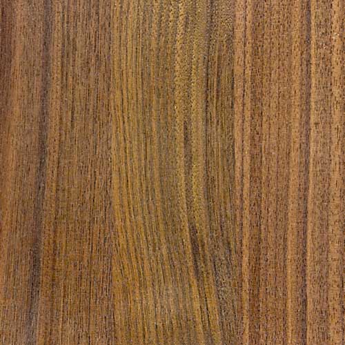 Treppenrenovierung von HAFA mit Massivholz Nussbaum