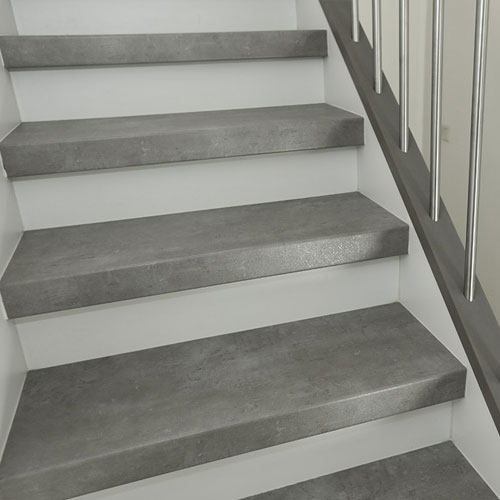 Treppenrenovierung Laminat beton grau stone